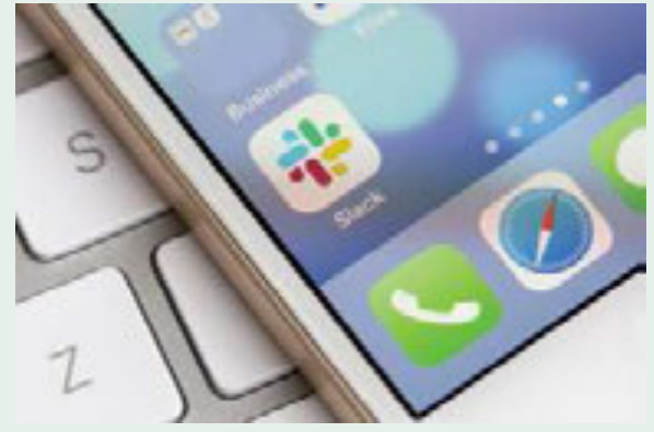 Representation of collaboration tools (Slack, Microsoft Teams).